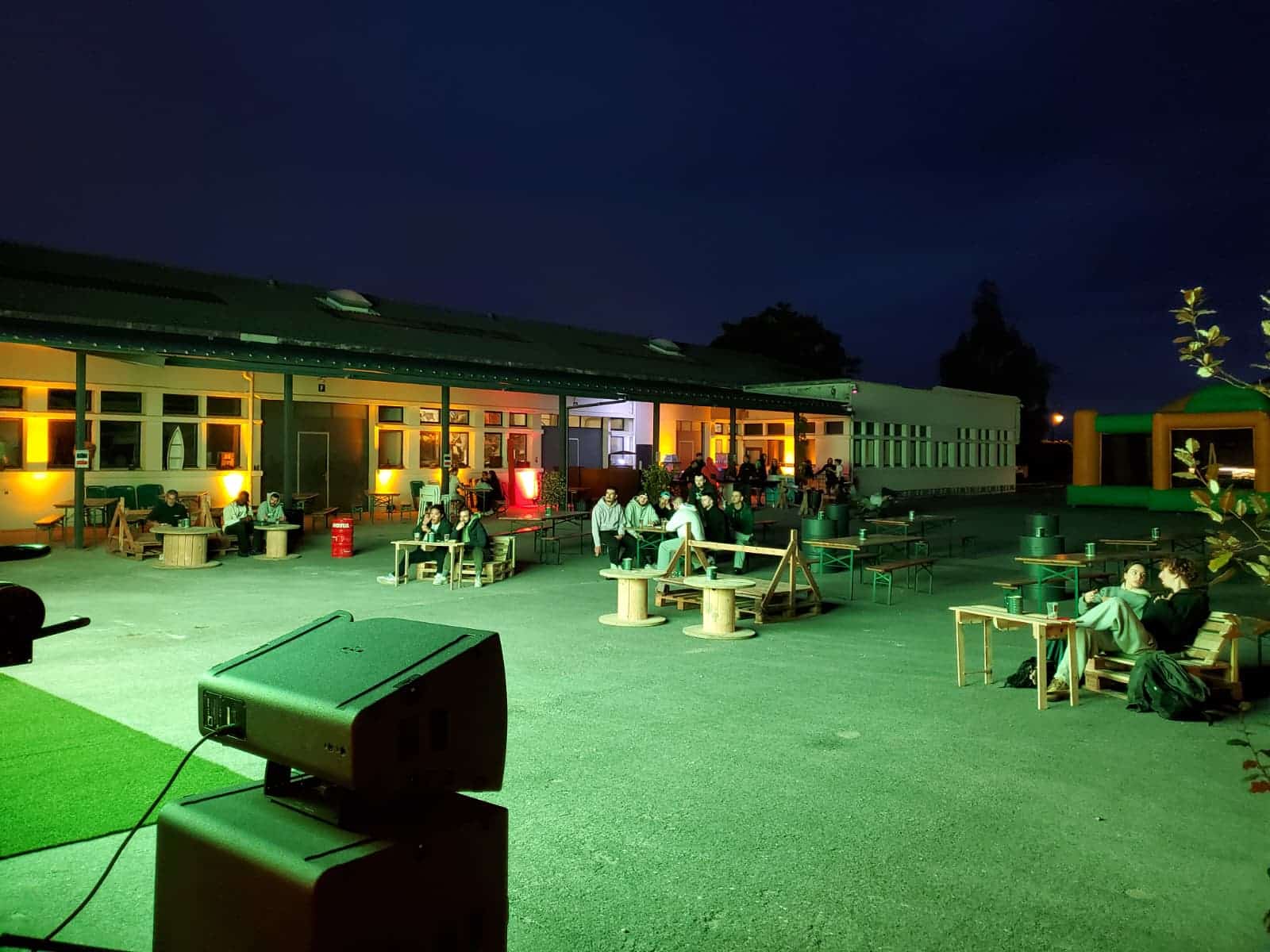 Fan Zone des Ateliers : vivez les matchs des Bleus dans une ambiance festive et gratuite