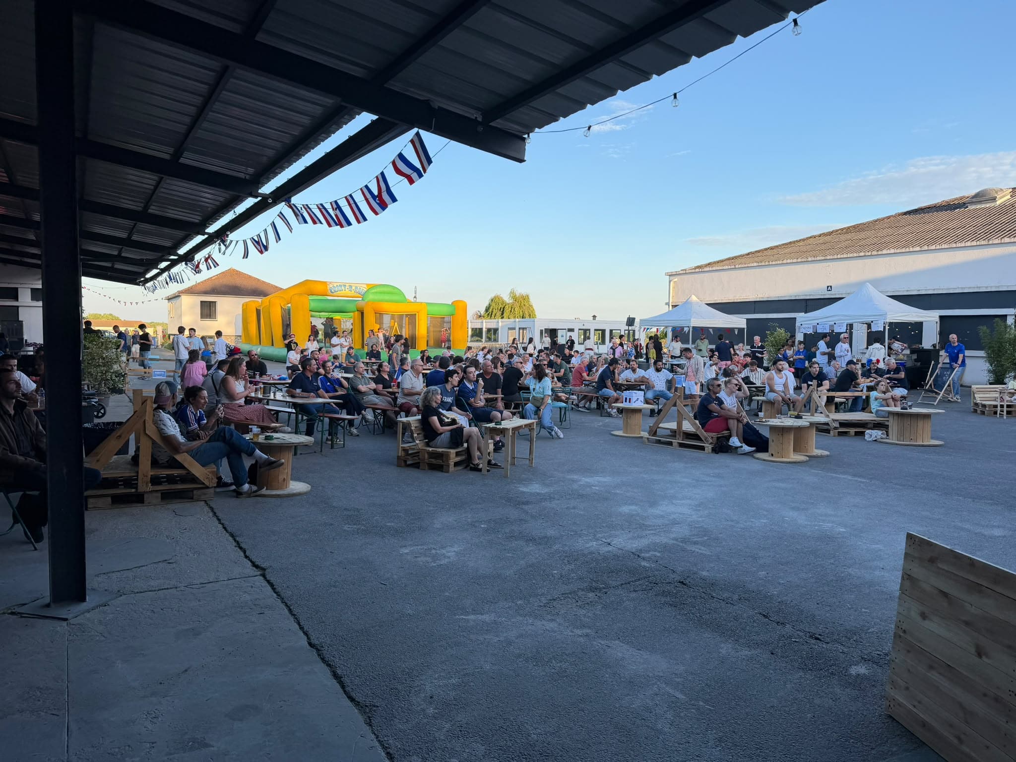 Fan Zone des Ateliers : 22 et 26 juin 2026 – tout ce qu&rsquo;il faut savoir.